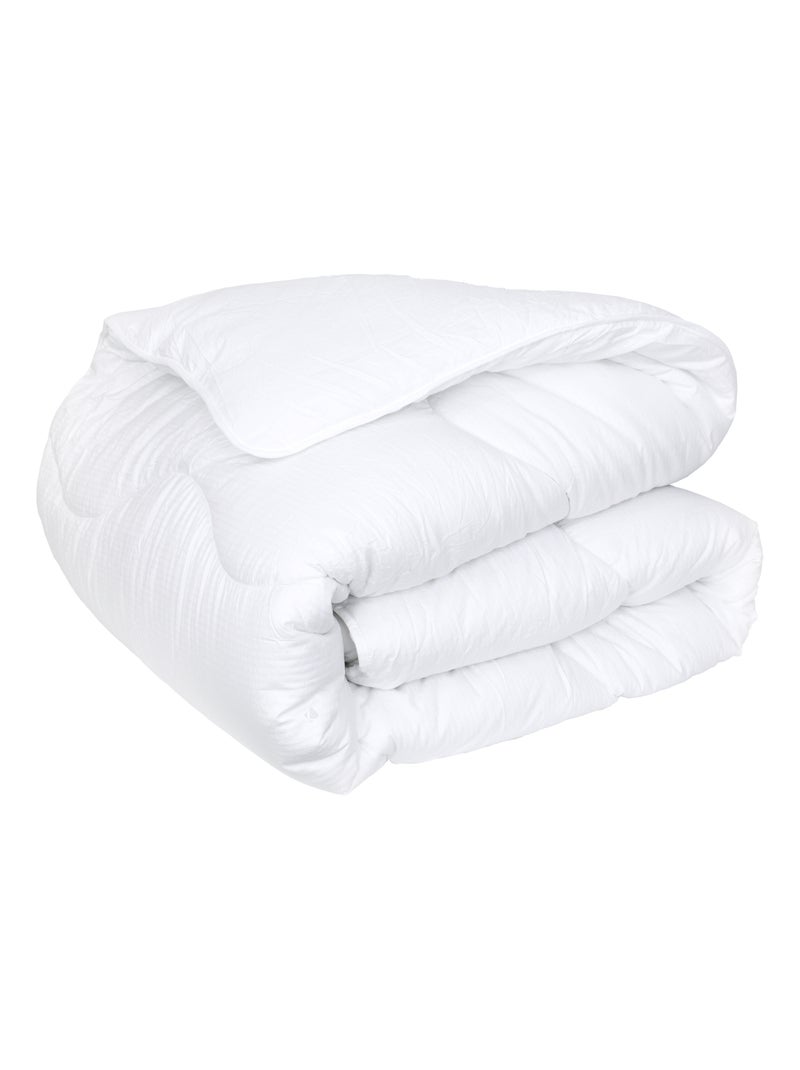 Couette polyester CARESSE microfibre siliconée Chaud (hiver) 450 g/m2 Blanc - Kiabi