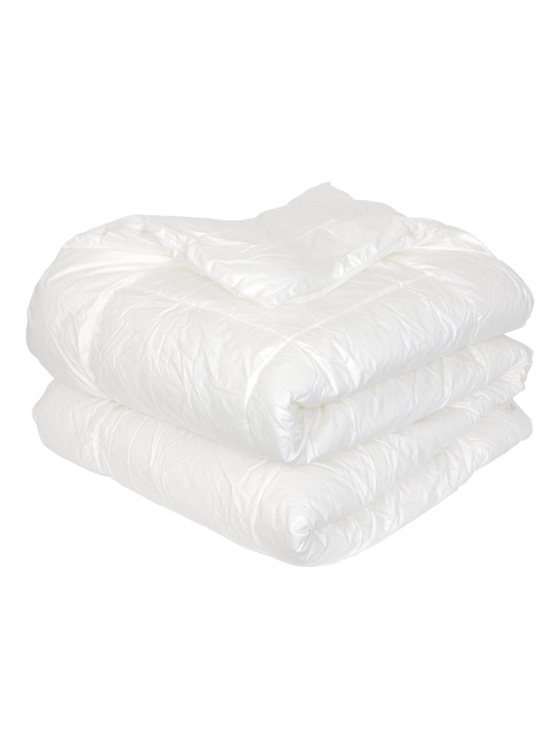 Couette polyester CASTOR fibre creuse siliconée Léger (été) 200 g/m2 Blanc - Kiabi