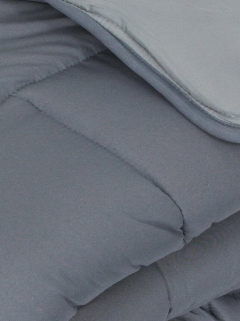 Couette polyester COCOON BICOLORE fibre creuse siliconée Chaud (hiver) Gris - Kiabi