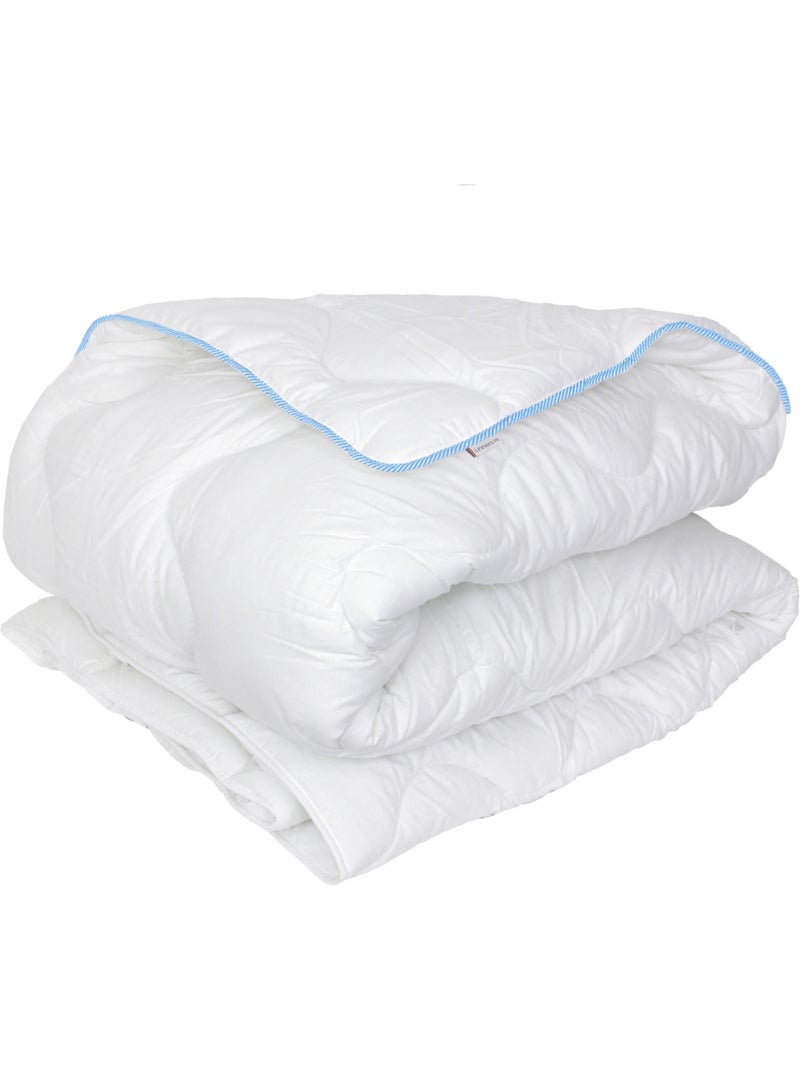 Couette polyester HARMONIE fibre creuse siliconée Chaud (hiver) 450 g/m2 Blanc - Kiabi