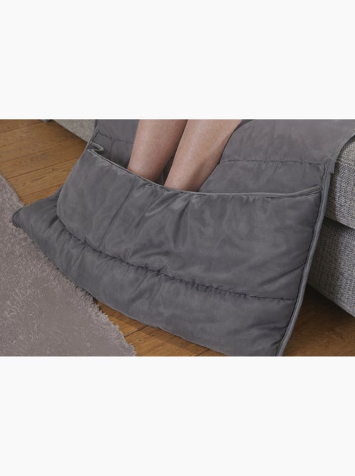 Couette télé couleur - 1 personne 115 x 150 + 30 - Kiabi Couette télé couleur - 1 personne 115 x 150 + 30 - Kiabi