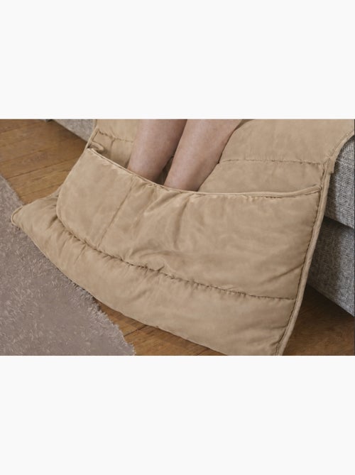 Couette télé couleur - 1 personne 115 x 150 + 30 - Kiabi Couette télé couleur - 1 personne 115 x 150 + 30 - Kiabi