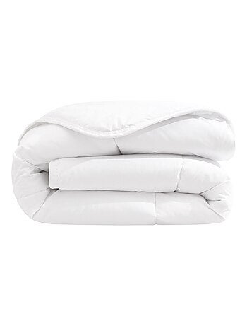Couette tempérée anti-acariens et anti-bactériens