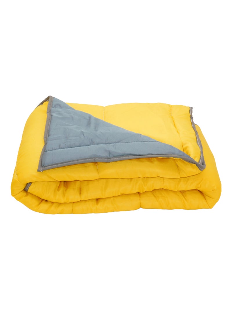 Couette Tempérée bicolore Gris Jaune - Kiabi