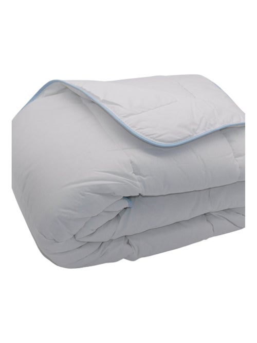 Couette Tempérée Coton Blanc - 1 Ou 2 Personnes 200 x 200 - Kiabi Couette Tempérée Coton Blanc - 1 Ou 2 Personnes 200 x 200 - Kiabi