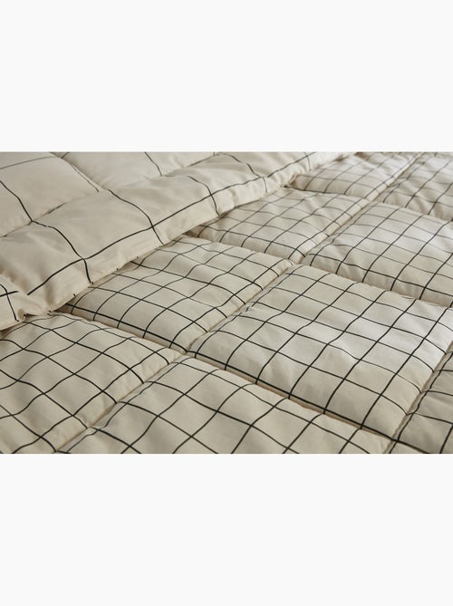 Couette tempérée imprimée - + 2 taies - Coton 57 fils - Carrie - Kiabi Couette tempérée imprimée - + 2 taies - Coton 57 fils - Carrie - Kiabi