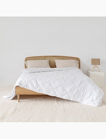 Couette toutes saisons 120 + 250 gr Basic "Happyfriday