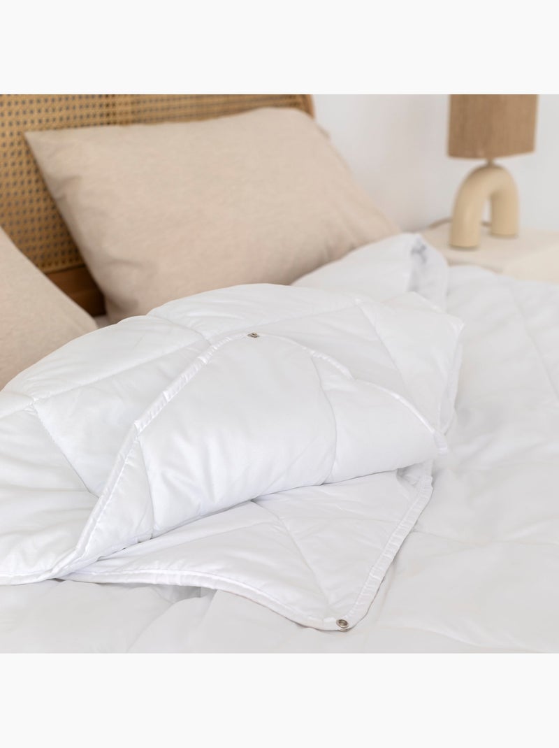 Couette toutes saisons 120 + 250 gr Basic "Happyfriday" Blanc - Kiabi