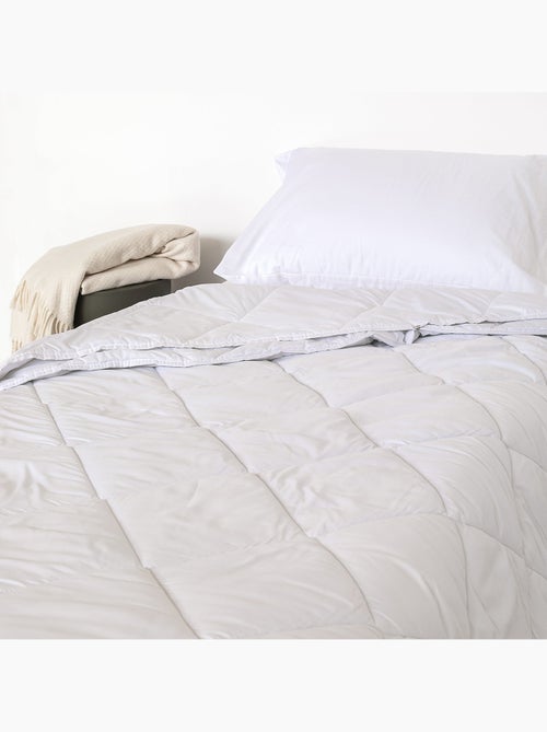Couette toutes saisons 120 + 250 gr Basic "Happyfriday" - Kiabi