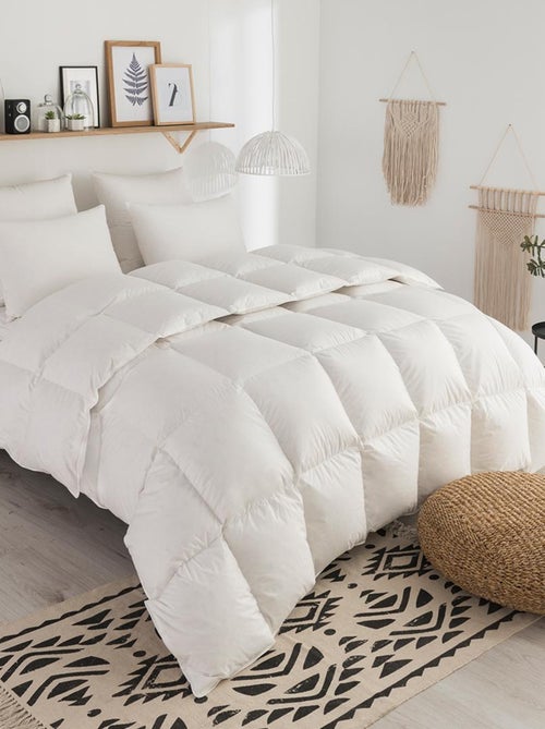 Couette Tradition TEMPEREE - 50% Duvet de Canard - DODO - Kiabi Couette Tradition TEMPEREE - 50% Duvet de Canard - DODO - Kiabi