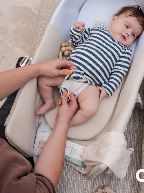 Couffin nomade et sécurisé pour bébé Nest&Go 'Doomoo' - Kiabi