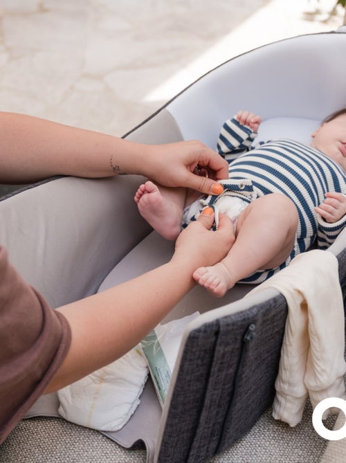 Couffin nomade et sécurisé pour bébé Nest&Go 'Doomoo' - Kiabi