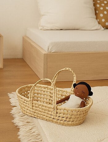 Couffin osier minimaliste pour poupée