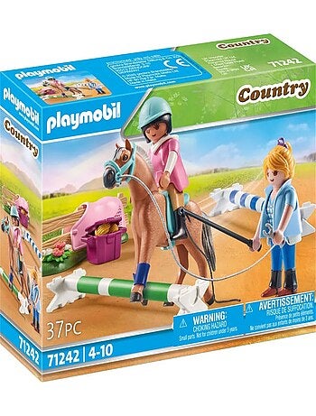 Country Cavalière et cheval avec monitrice