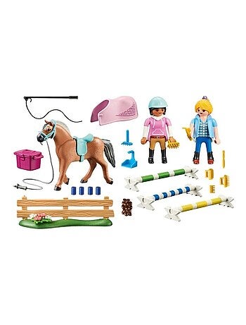 Country Cavalière et cheval avec monitrice