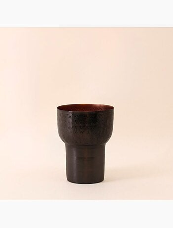 Coupe en métal martelé 15x11cm