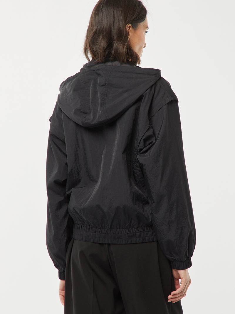 Coupe-vent à capuche noir - Kiabi