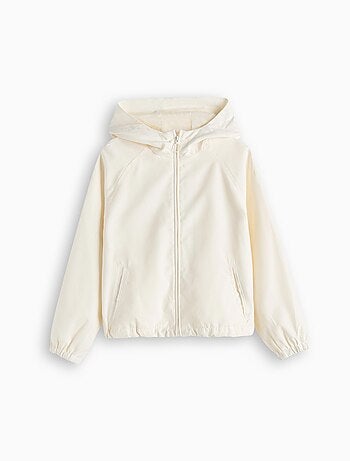 Coupe-vent léger à capuche