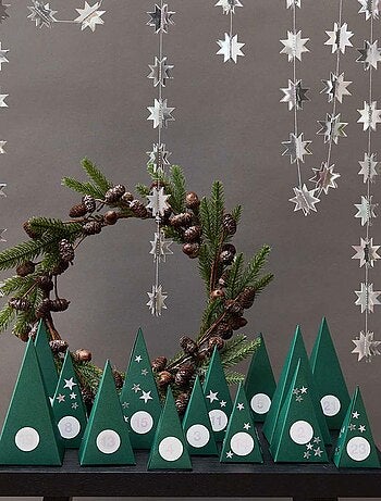 Couronne de Noël sapin givrés Ø 45 cm - Rico Design