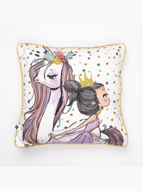 Coussin - L'effet papillon - 100 % Coton 57 Fils/cm² - Kiabi Coussin - L'effet papillon - 100 % Coton 57 Fils/cm² - Kiabi