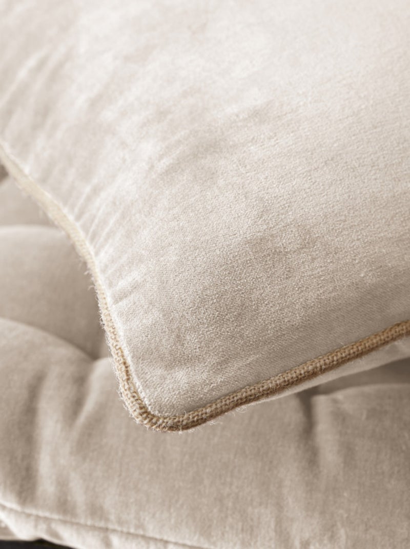 Coussin - L'effet papillon - 100% Velours de coton Gris taupe - Kiabi