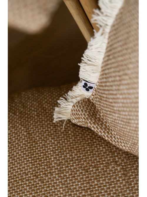 Coussin - L'effet papillon - Coton : 385 gr/m² - Filling 520 gr - Kiabi Coussin - L'effet papillon - Coton : 385 gr/m² - Filling 520 gr - Kiabi