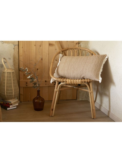 Coussin - L'effet papillon - Coton : 385 gr/m² - Filling 520 gr - Kiabi Coussin - L'effet papillon - Coton : 385 gr/m² - Filling 520 gr - Kiabi