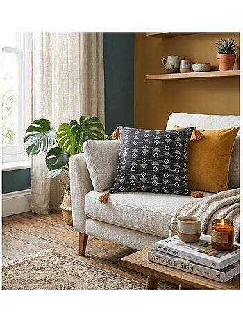 Coussin a pompons Letikos