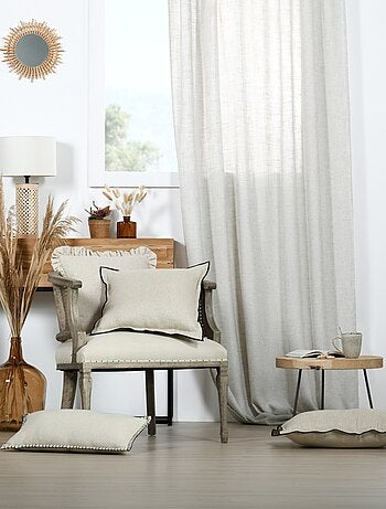 Coussin à volants en coton et lin