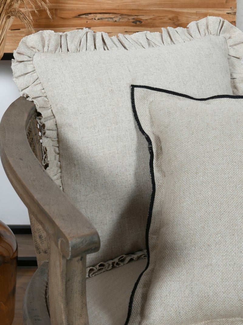 Coussin à volants en coton et lin Beige clair - Kiabi