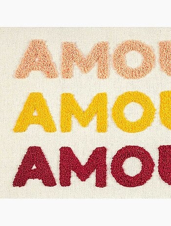 Coussin avec bouclette 30x50cm AMOUR