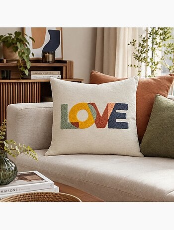 Coussin avec bouclette 40x40 LOVE