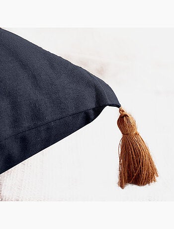 Coussin avec pompons en jute