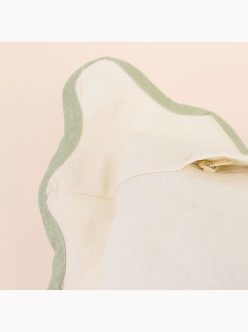 Coussin beige contour vagues 40x40cm - Kiabi Coussin beige contour vagues 40x40cm - Kiabi