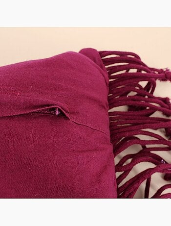 Coussin brodé avec franges rose 40x60cm