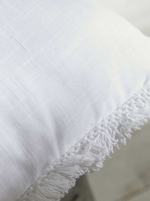 Coussin brodé - Kiabi