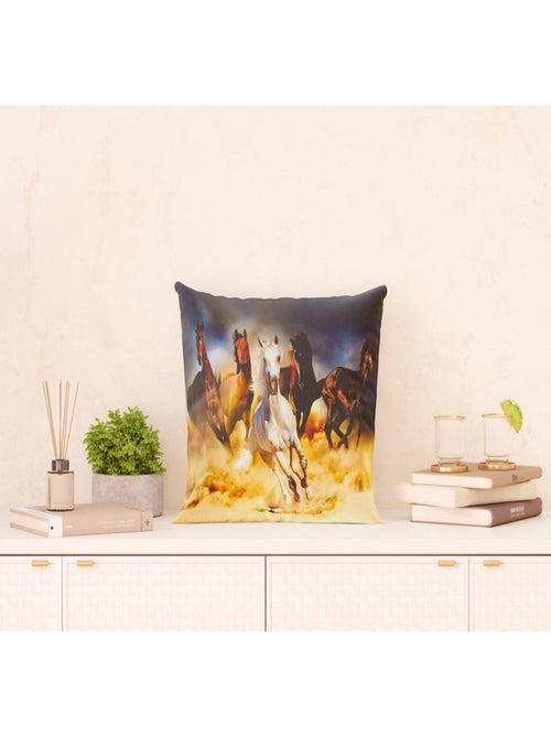 Coussin chevaux qui courent - 45 cm x 45 cm - Kiabi Coussin chevaux qui courent - 45 cm x 45 cm - Kiabi