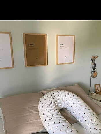 Coussin d'allaitement et de grossesse Cerises