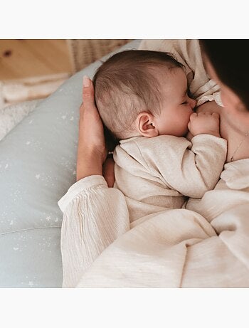 Coussin d'allaitement et de grossesse étoiles