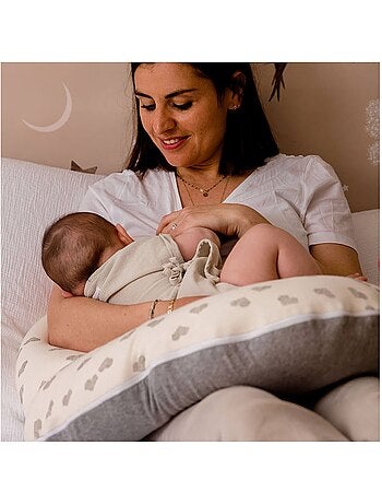 Coussin d'allaitement et de grossesse jersey cœurs/gris