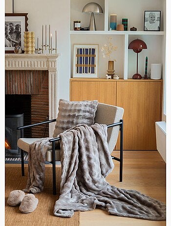 Coussin déco fantaisie, fausse fourrure - AFIBEL