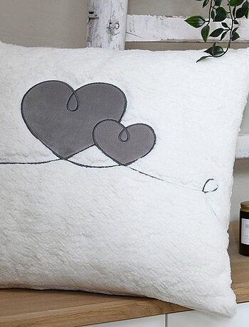 Coussin décoratif à motif cœur
