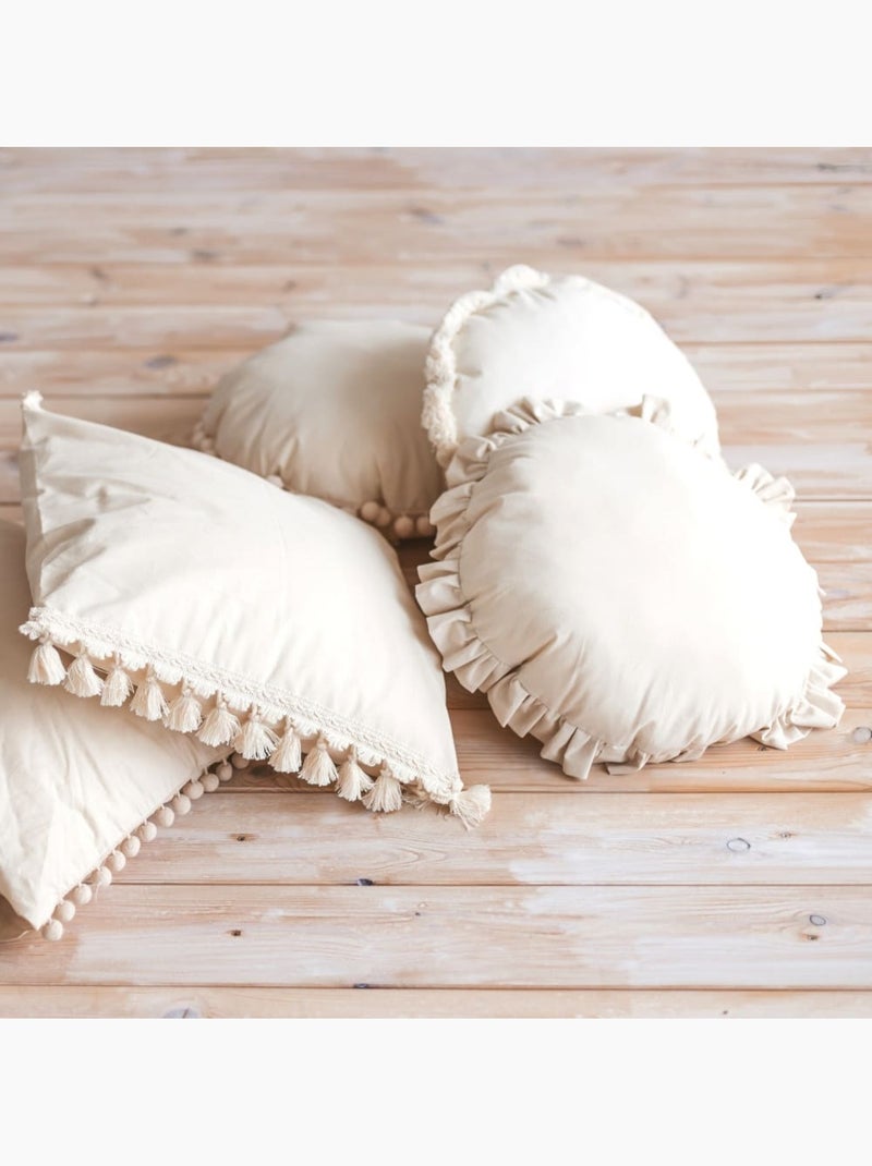 Coussin décoratif avec bordure à pompons Ecru - Kiabi