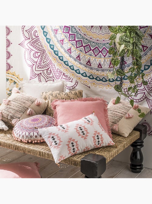 Coussin décoratif Ethno 100% coton 30 x 50 cm à pompons en perle de bois Future Home - Kiabi Coussin décoratif Ethno 100% coton 30 x 50 cm à pompons en perle de bois Future Home - Kiabi