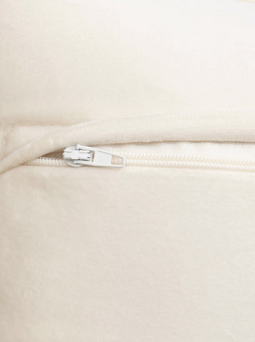 Coussin déhoussable bouclette rectangle - Kiabi Coussin déhoussable bouclette rectangle - Kiabi
