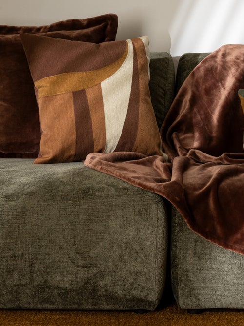 Coussin déhoussable brodé design - Kiabi