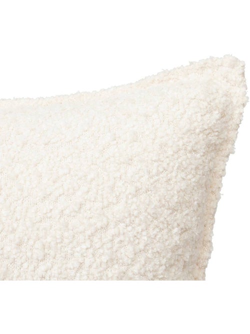 Coussin déhoussable en bouclette SOANA - Kiabi Coussin déhoussable en bouclette SOANA - Kiabi