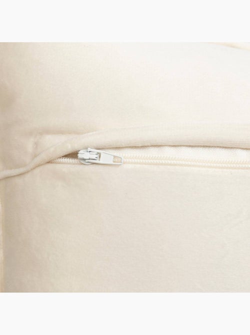 Coussin déhoussable en bouclette SOANA - Kiabi Coussin déhoussable en bouclette SOANA - Kiabi