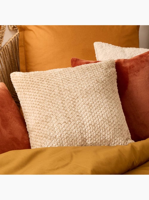 Coussin déhoussable en flanelle jacquard LYNO - Kiabi Coussin déhoussable en flanelle jacquard LYNO - Kiabi