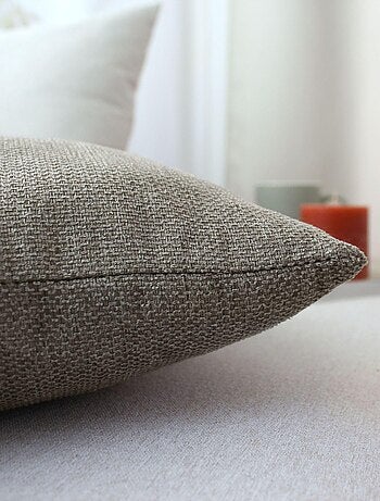 Coussin déhoussable en velours chenillé